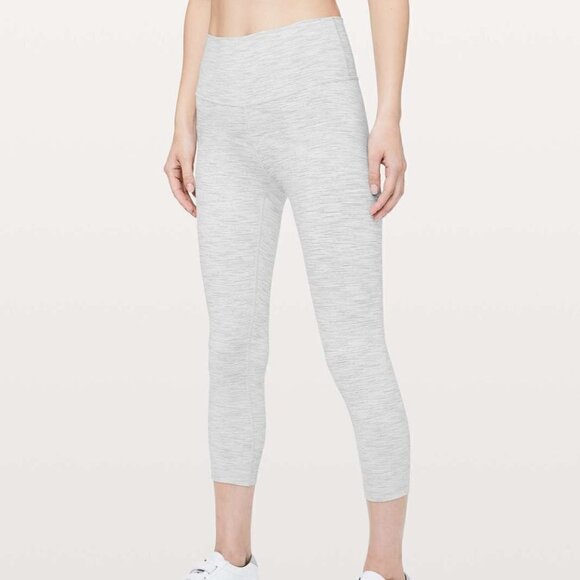 Lululemon Wunder Under Crop (High-Rise) *Luxtreme 21" - 12 - Picture 1 of 6